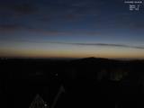 05 : 40