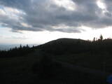 19 : 48