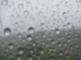 09 : 04