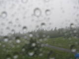 09 : 32