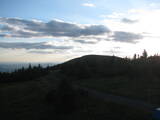 19 : 56